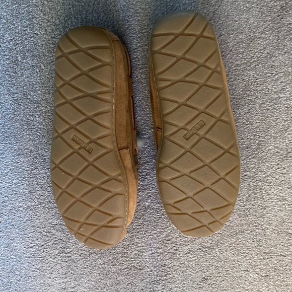 NEW NEVER WORN Loafers Slippers - Picture 4 of 5